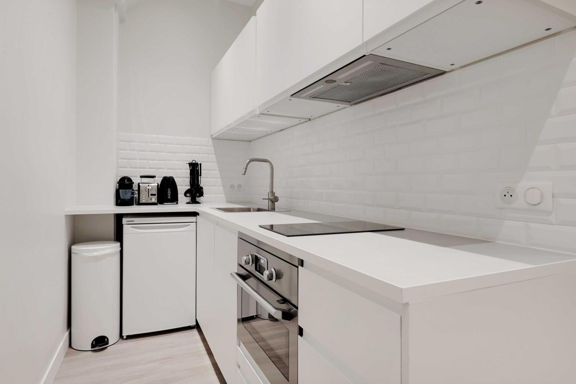 Modern Apartment 1Br- 4P Le Marais Quarter パリ エクステリア 写真